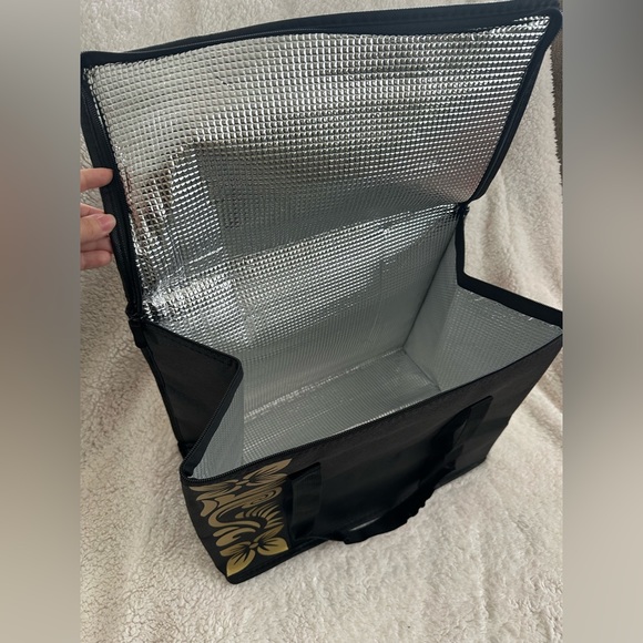 Hawaiian Heirloom Bag - Picture 3 of 3